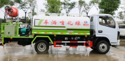 藍牌灑水車圖片 藍牌灑水車圖片